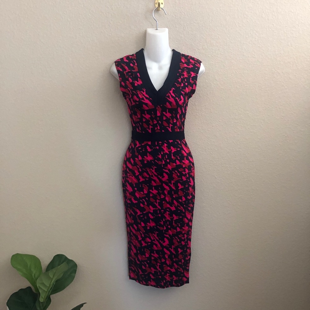 3/$20 NWT H&M Allover Print Bodycon Midi Dress
